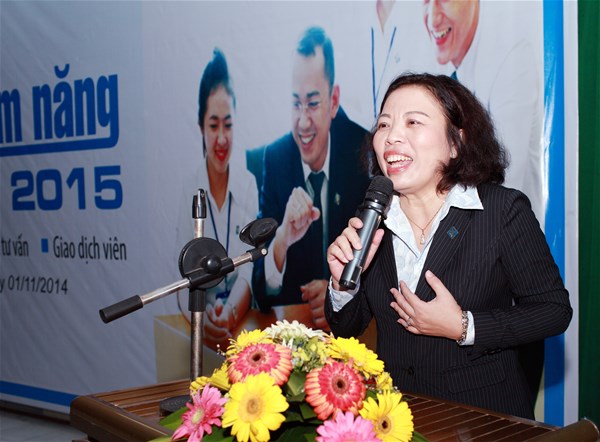 bà Phạm Thị Thu giám đốc Sacombank