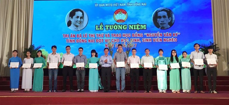Thêm 30 sinh viên vinh dự nhận học bổng Nguyễn Văn Ký