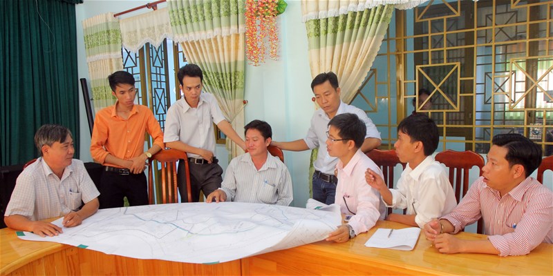 Đại học Lạc Hồng đưa khoa học công nghệ vào phát triển nông nghiệp tại huyện Vĩnh Cữu
