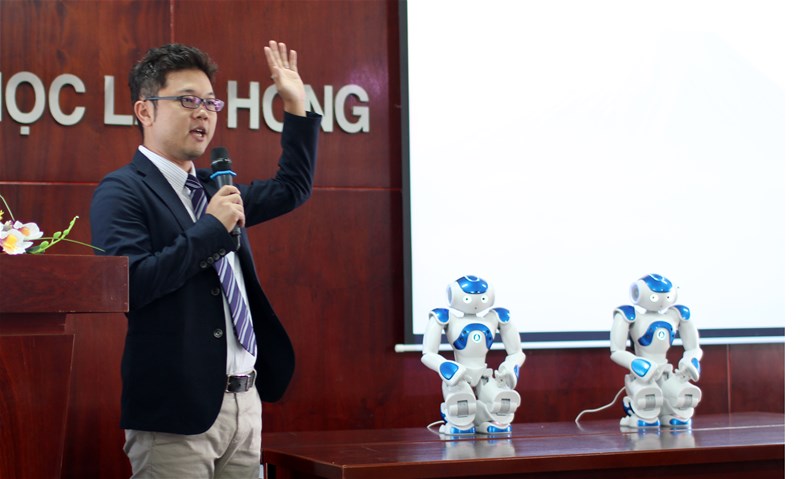 LHU trang bị Robot gần 20.000 USD phục vụ giảng dạy và nghiên cứu?