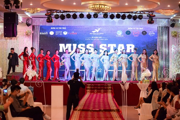 ​ Miss Star LHU 2022  ​