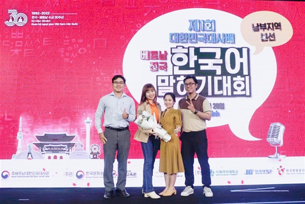 Phạm Đặng Thúy Diễm mang thêm giải Ba Cuộc thi “Nói tiếng Hàn toàn quốc” về cho Ngành Hàn