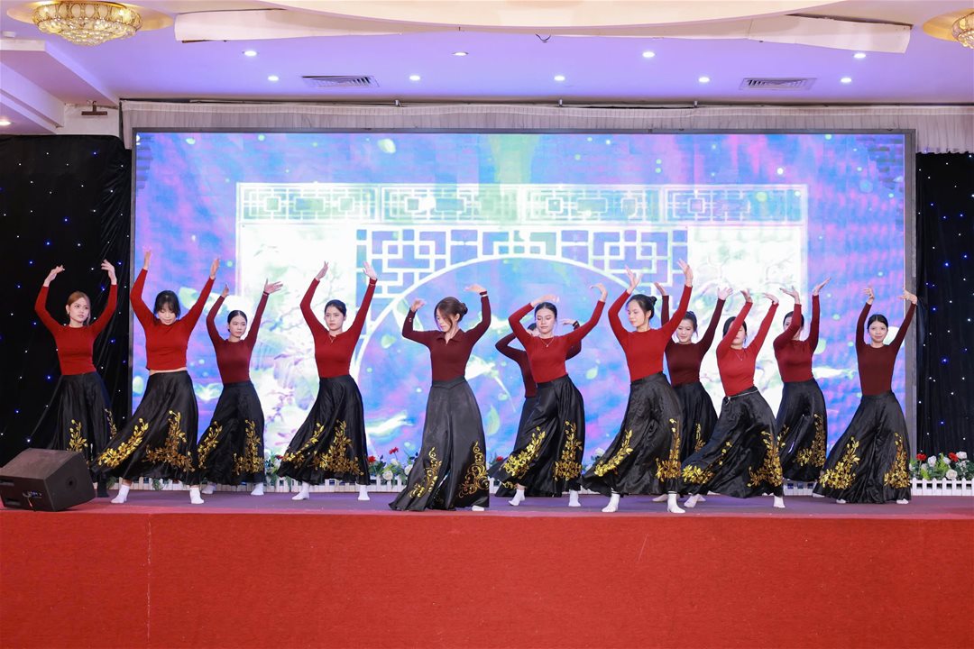 Gala chào đón tân sinh viên LHU 2026: Gắn kết từ những trải nghiệm đầu tiên
